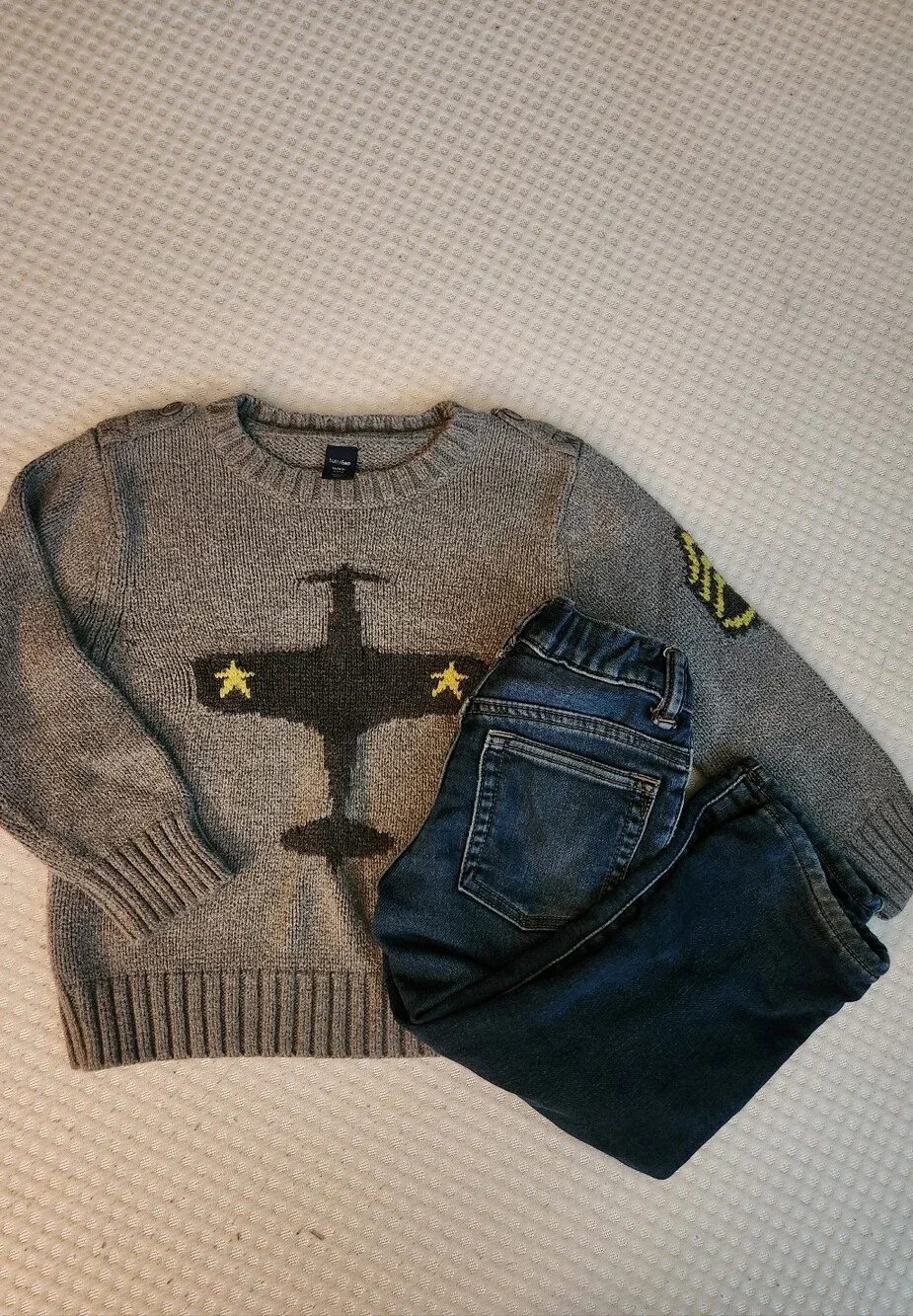 3T Boys GAP Sweater And Pants Set